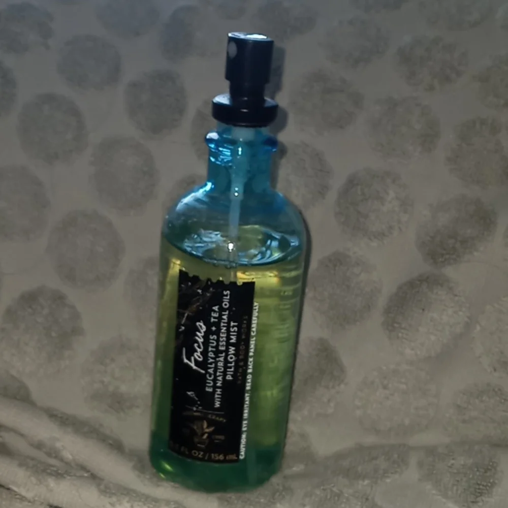 Bath & Body Works bottle has