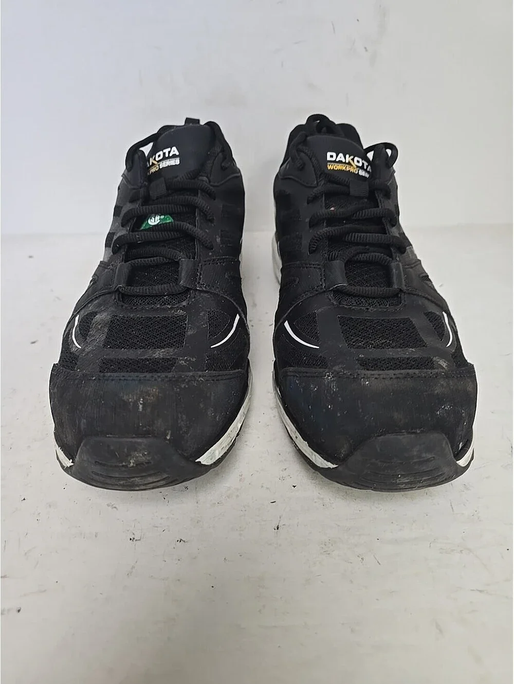 Dakota used shoes