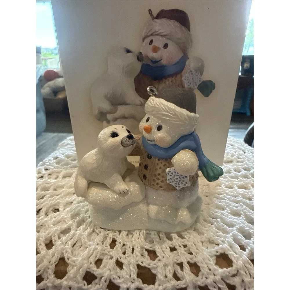 Hallmark keepsake snow
