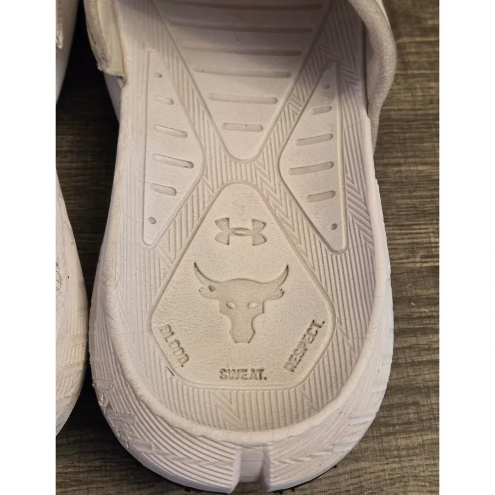 Under Armour *owners are