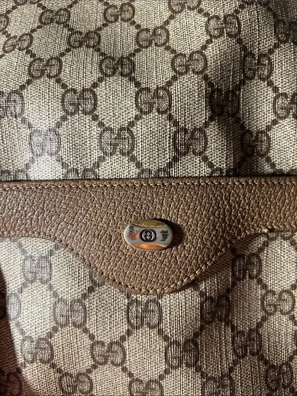 Gucci leather tan