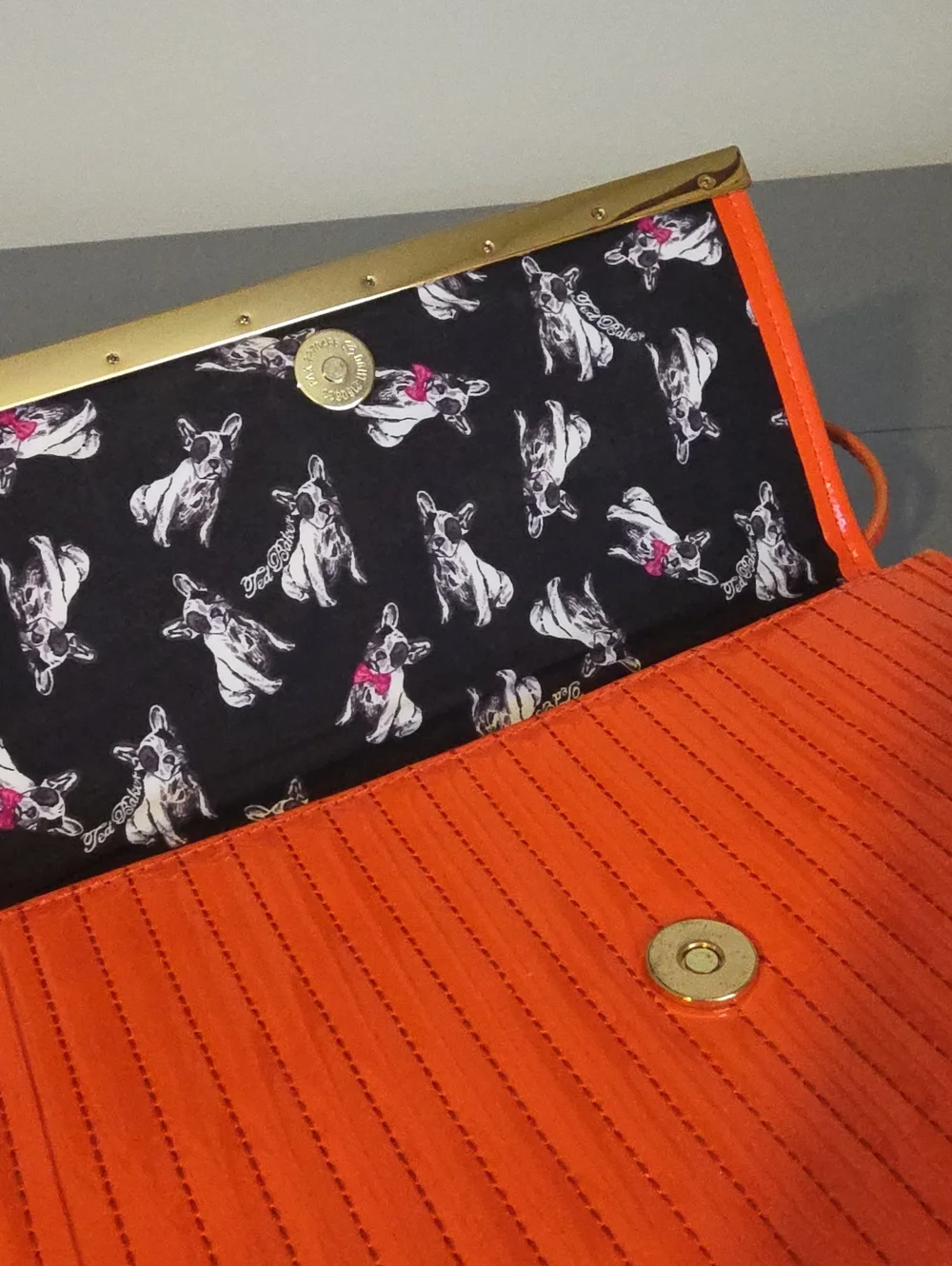 Ted Baker sleek ted