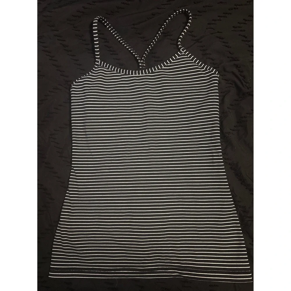 lululemon athletica lululemon black