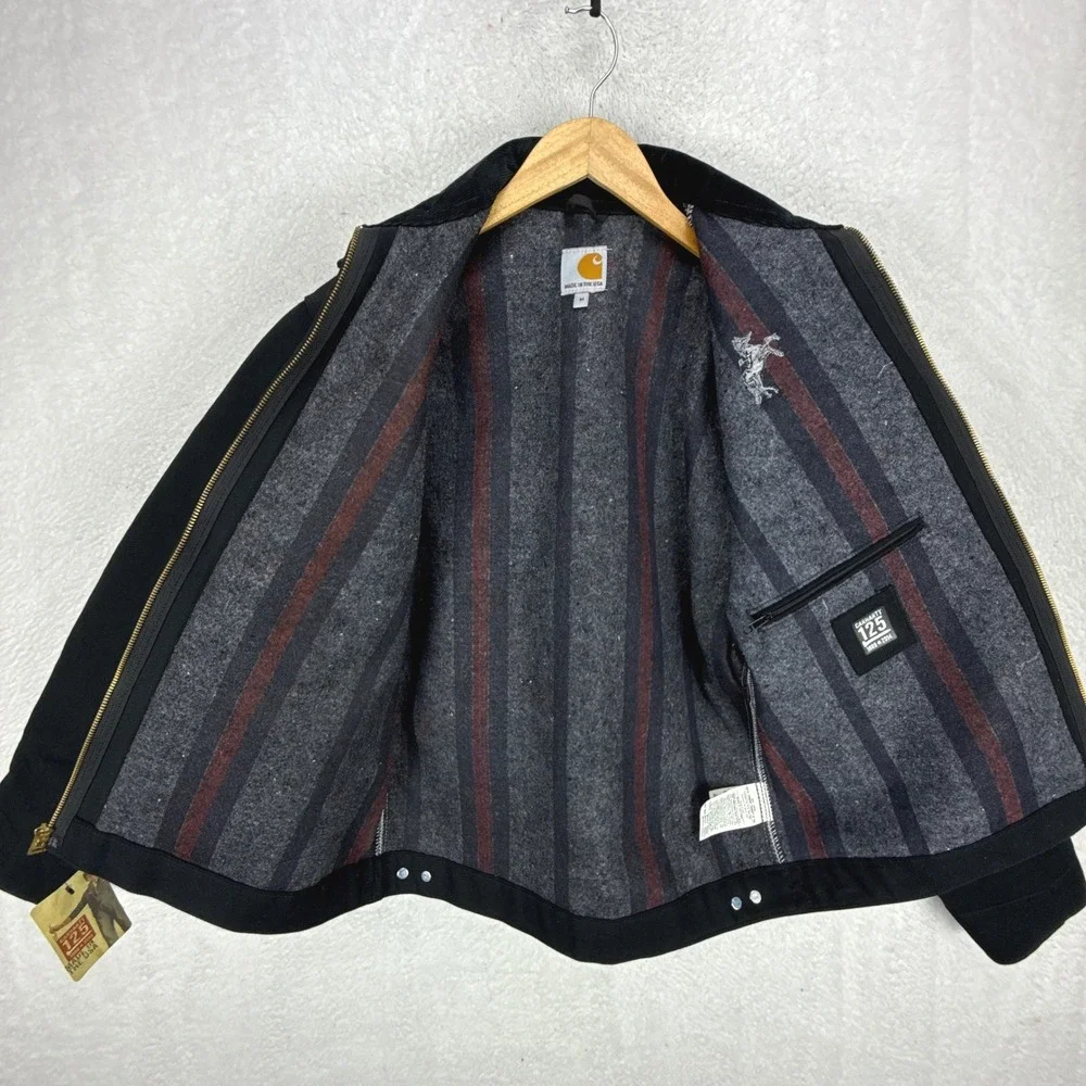Carhartt detroit jacket