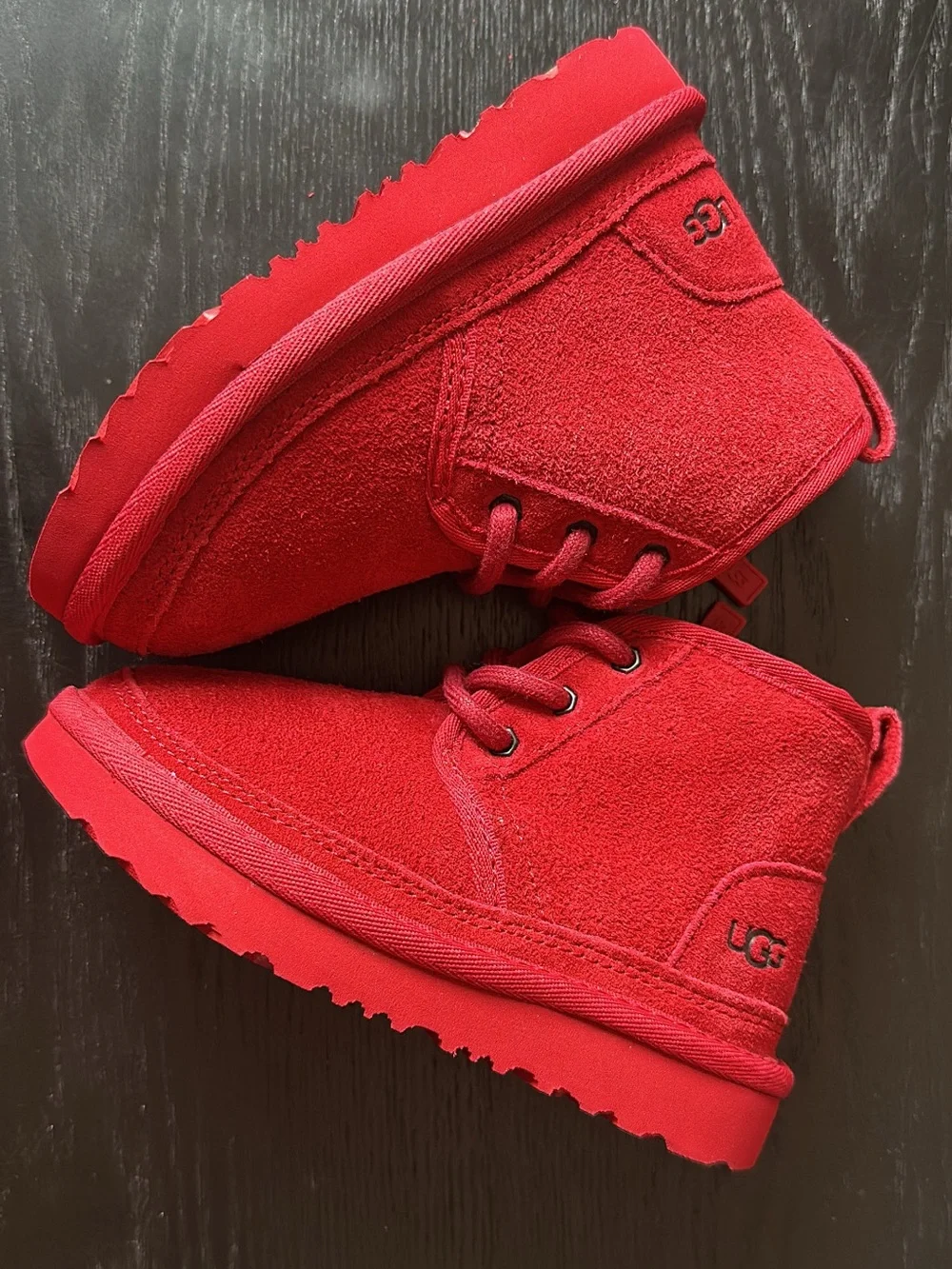 UGG toddler neumel