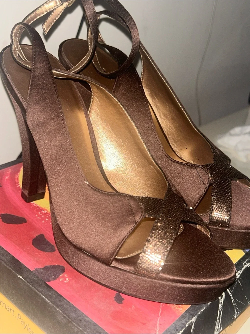 Vintage Cafe Hot Stuff Satin Brown Peep-Toe Slingback Heels Y2K ERA size 7.5