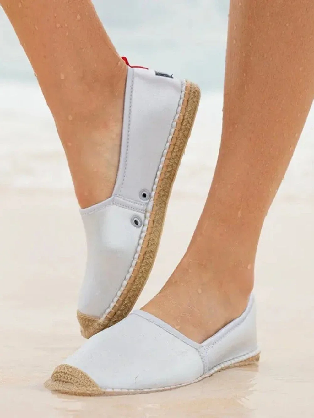 N/A comfortable white