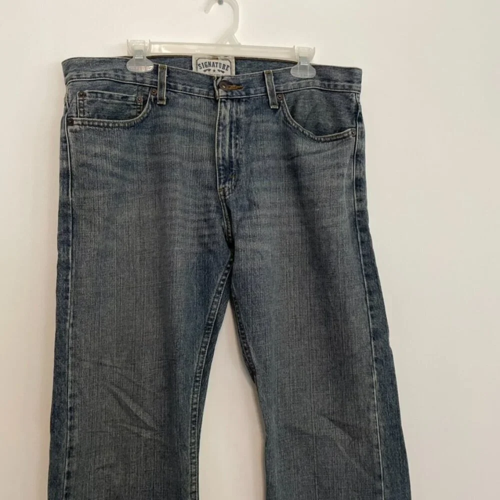 Signature by Levi Strauss vacation neutral 17