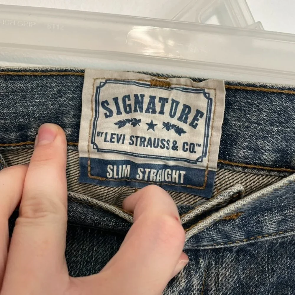 Signature by Levi Strauss 33 round