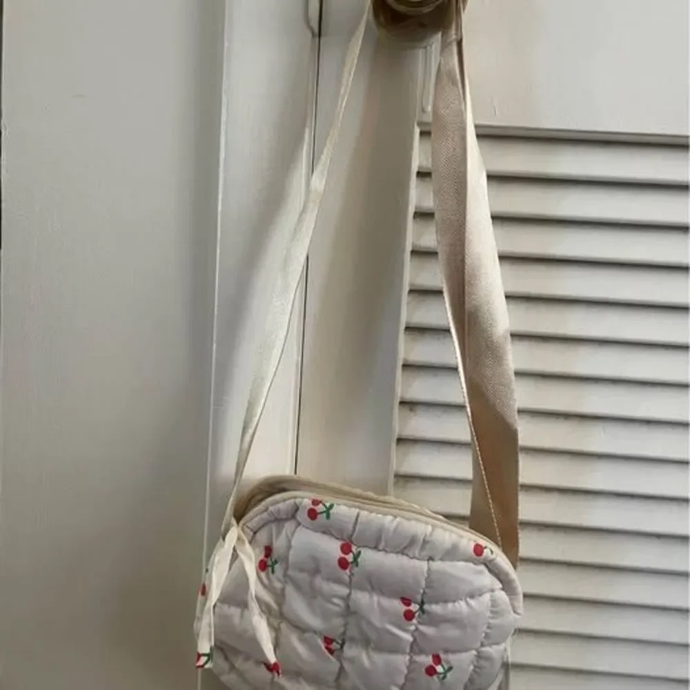 Unbranded cherry purse
