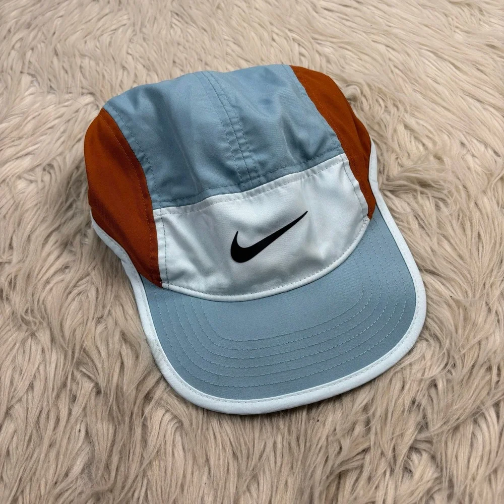 Nike Dri-FIT Unisex Adult L / XL Fly Unstructured Swoosh Cap Blue Brown 5 Panel