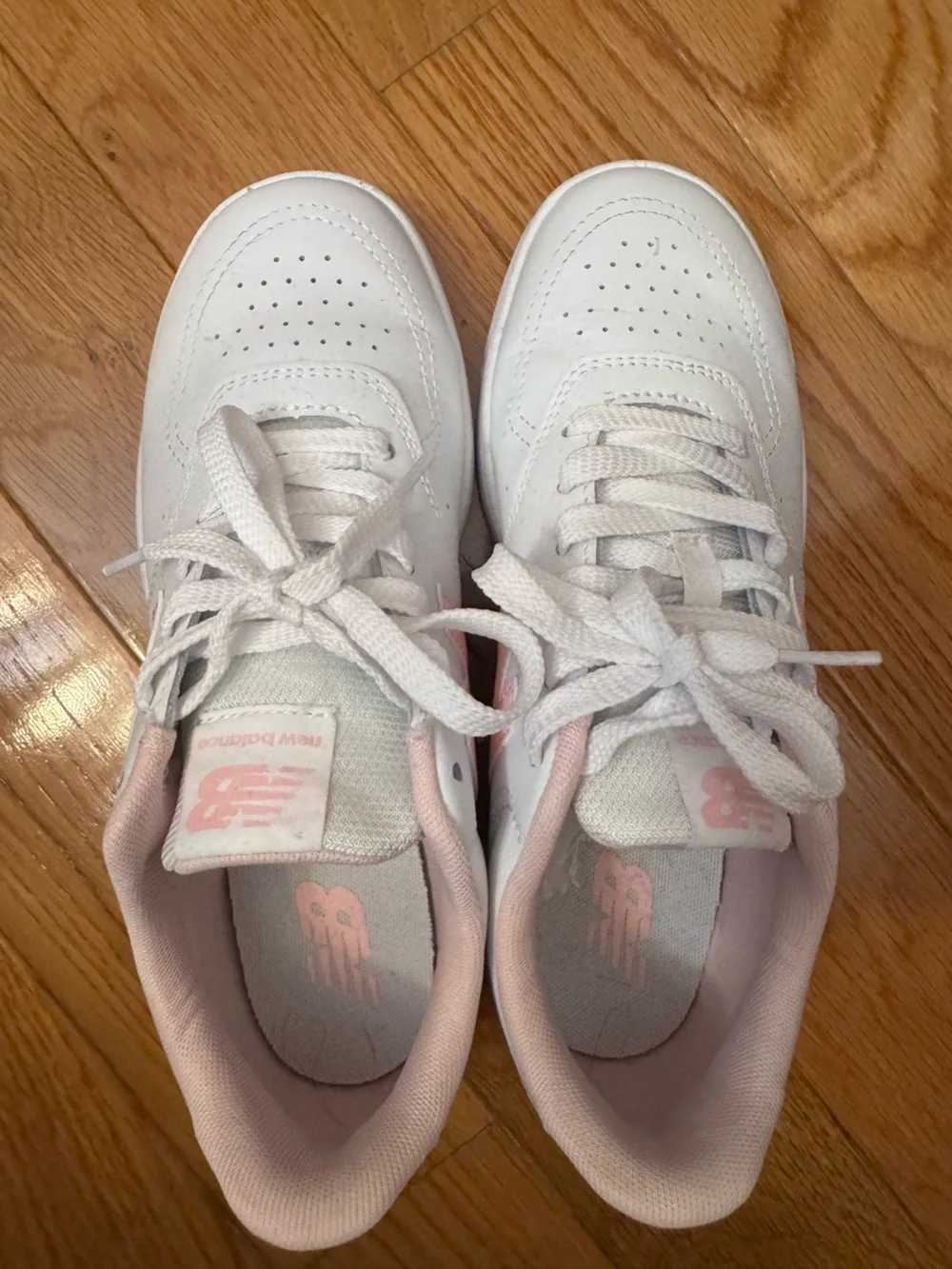 New Balance White & Light Pink Sneakers
