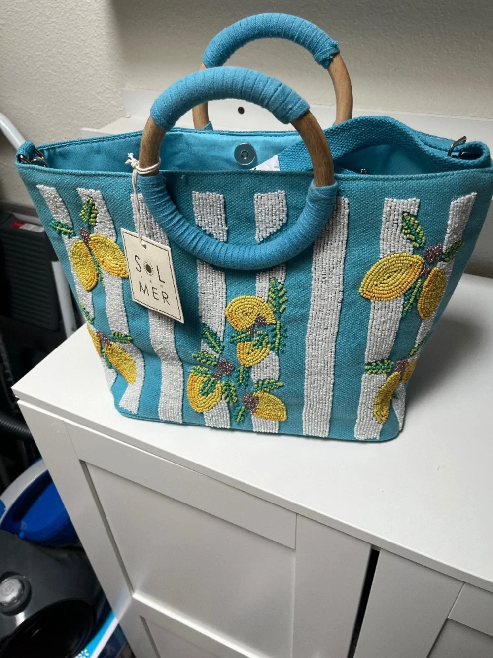 🍋 Sol and Mer Beaded Lemon Tote – Wooden Handles – NWT