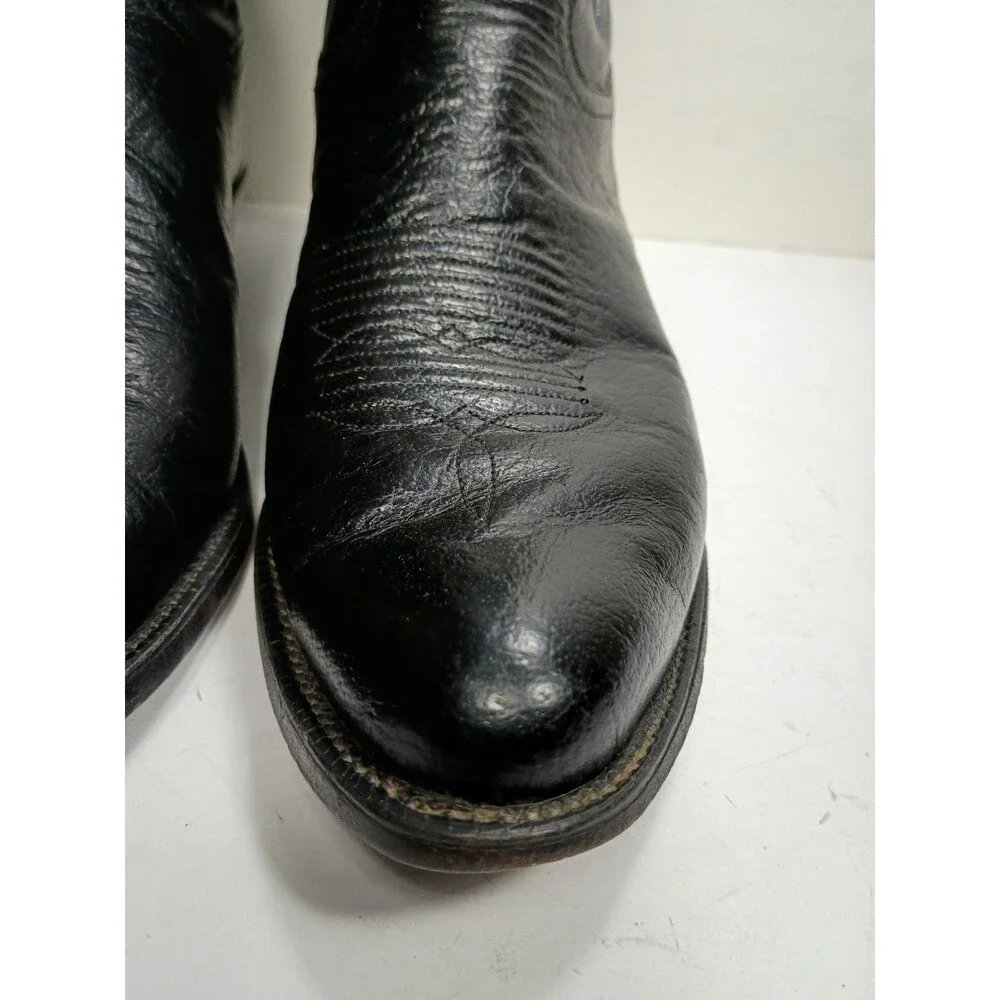 Sanders these leather
