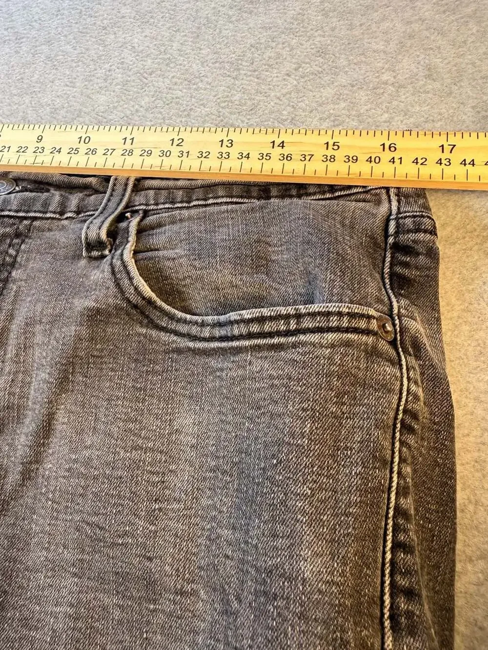 Levis levi 18181