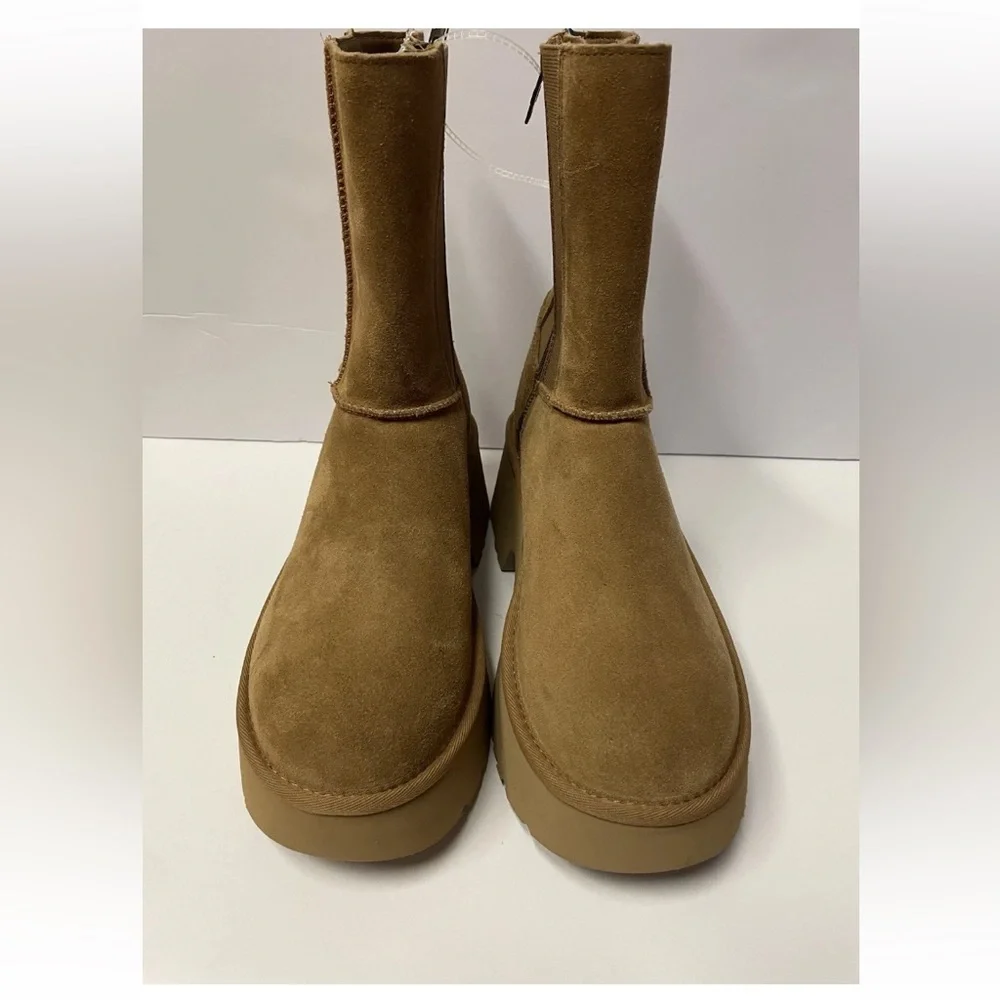 UGG step up