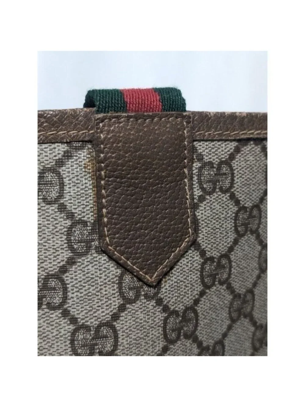 Gucci gg supreme