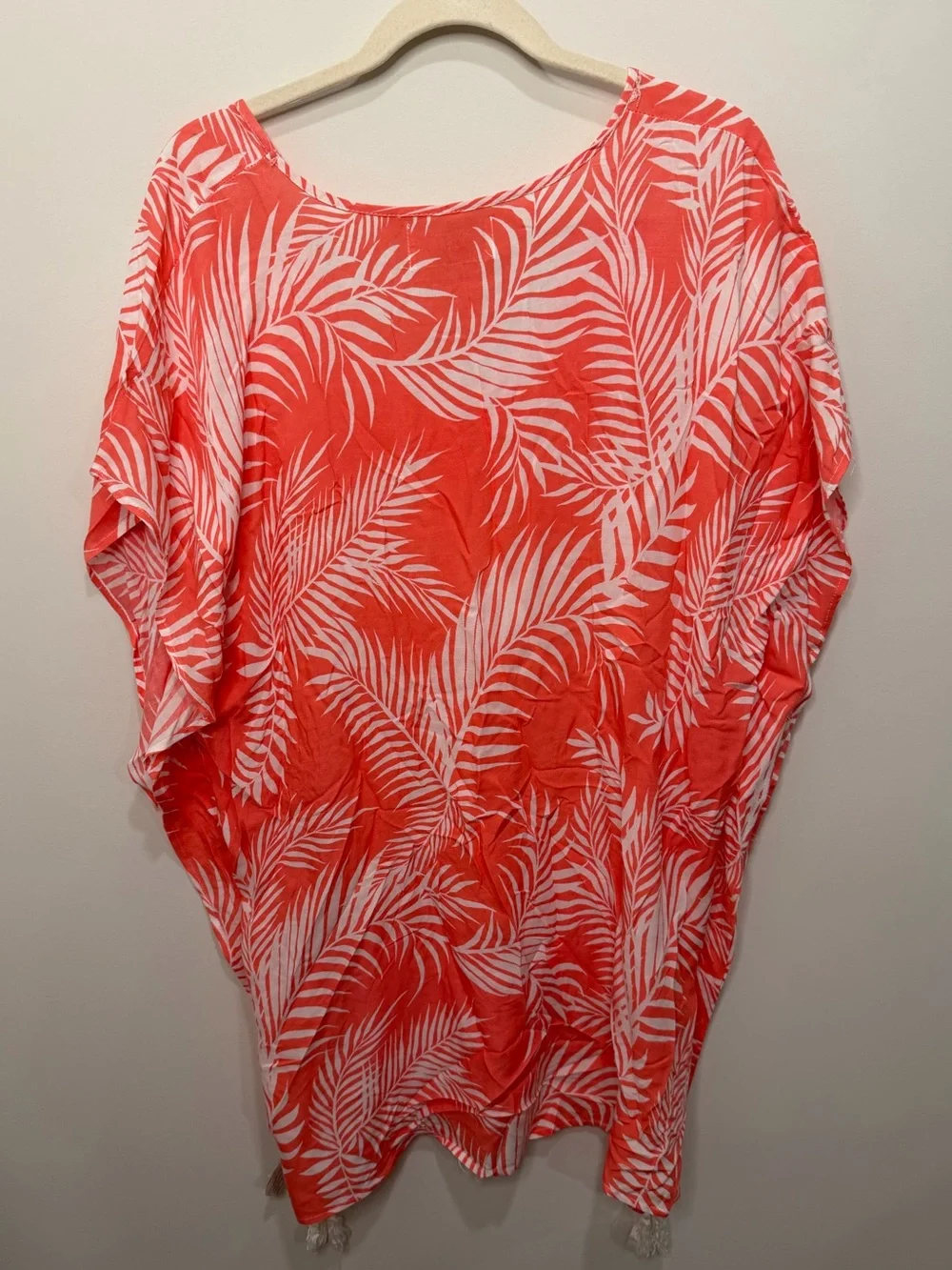 Cleobella coral white