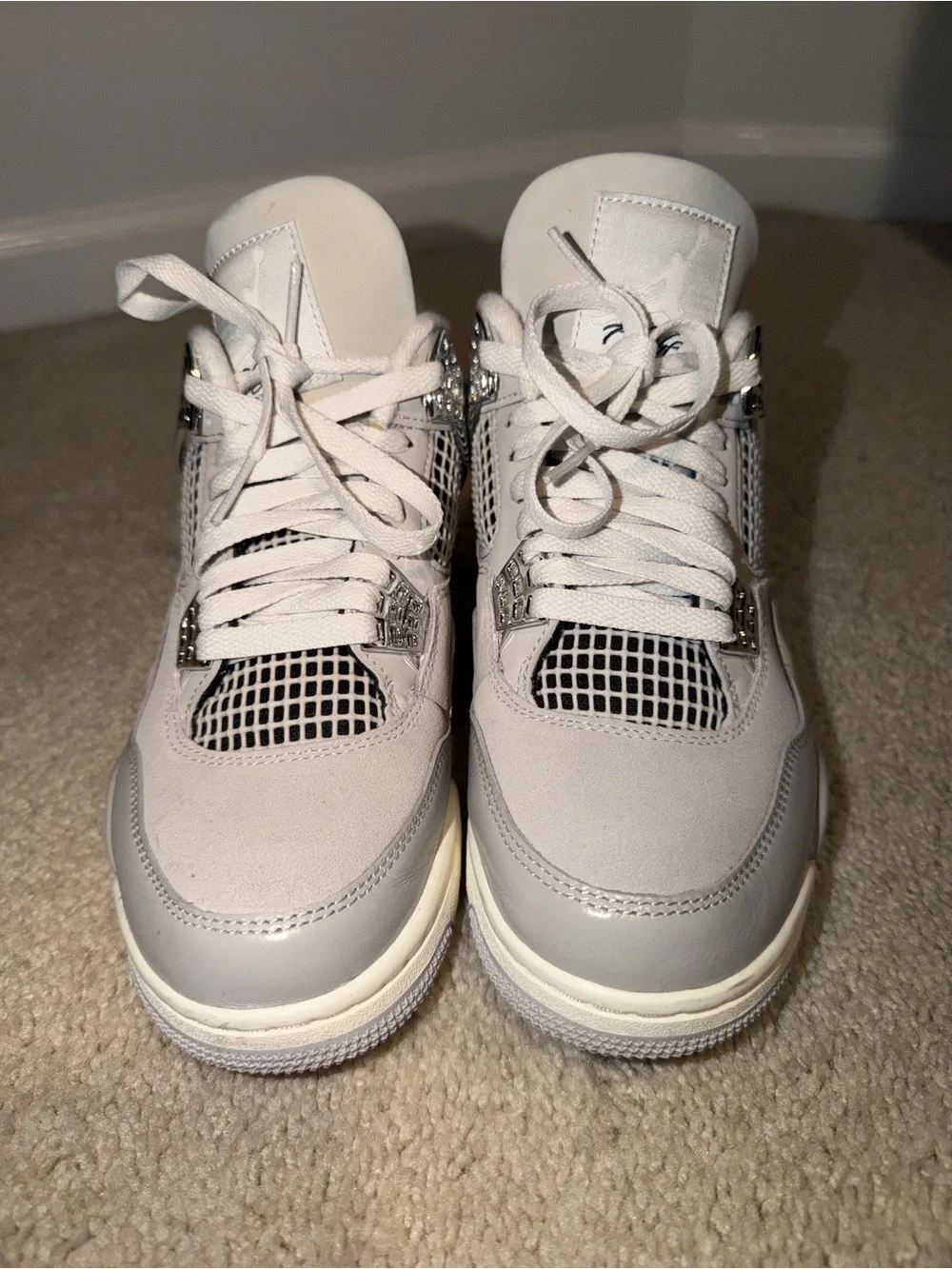 Jordan 4 Retro Frozen Moments