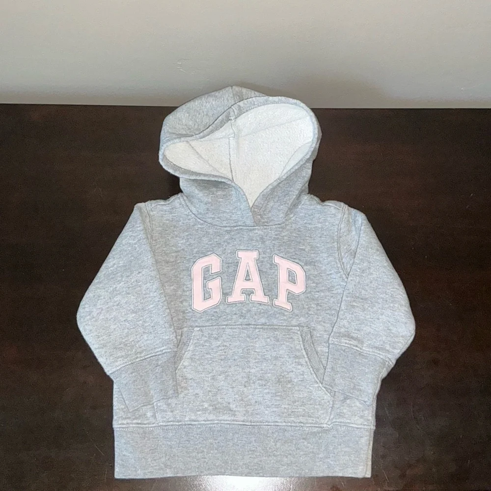 GAP baby 12