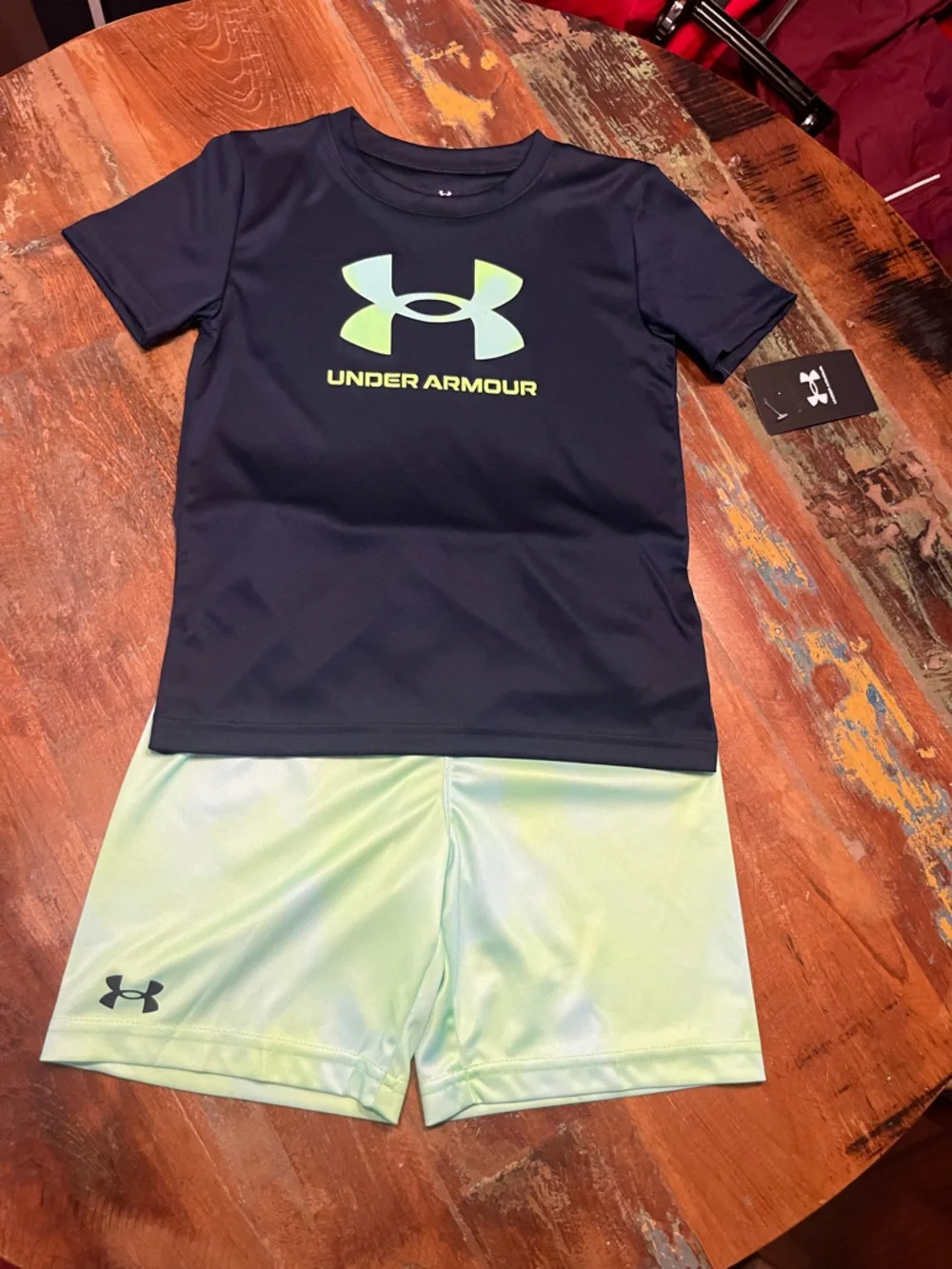NWT Under Armour Boys 2 Piece Shorts Set