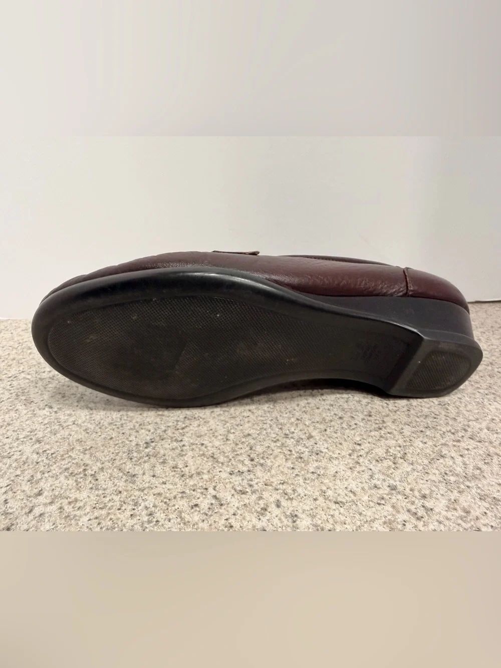 SAS decorative leather
