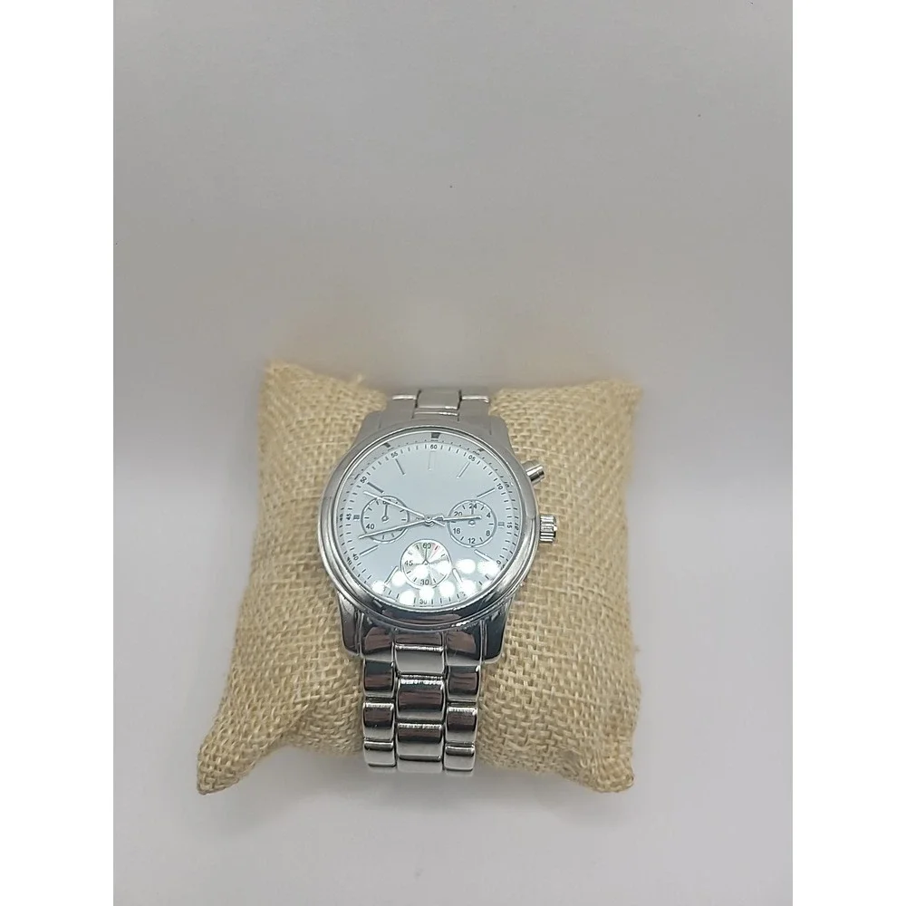 The Unbranded Brand timeless enthusiasts occasions