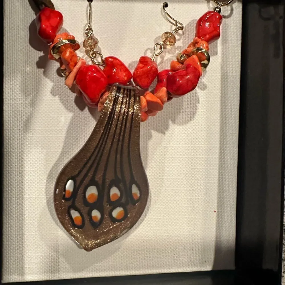 Mix it glass pendant beaded necklace earrings set