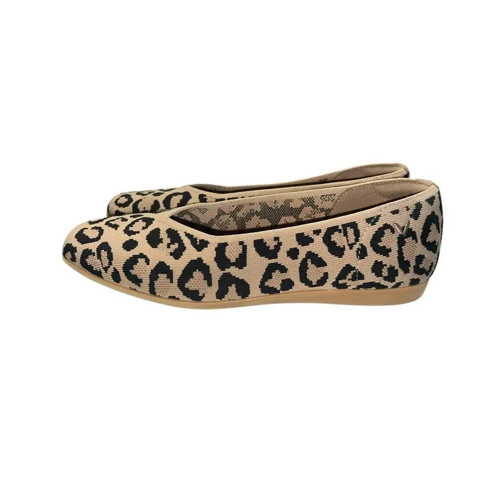 Vivaia stylish leopard