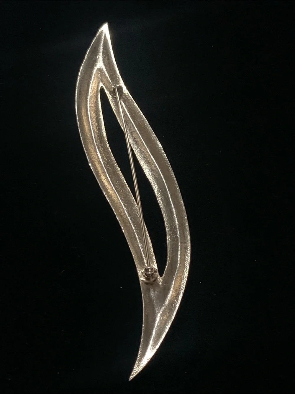 Crown Trifari this vintage
