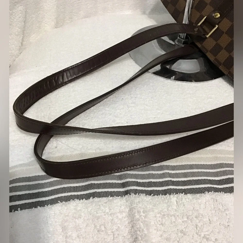 N/A louis vuitton
