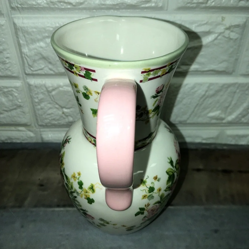 Laura Ashley vase pink ashley