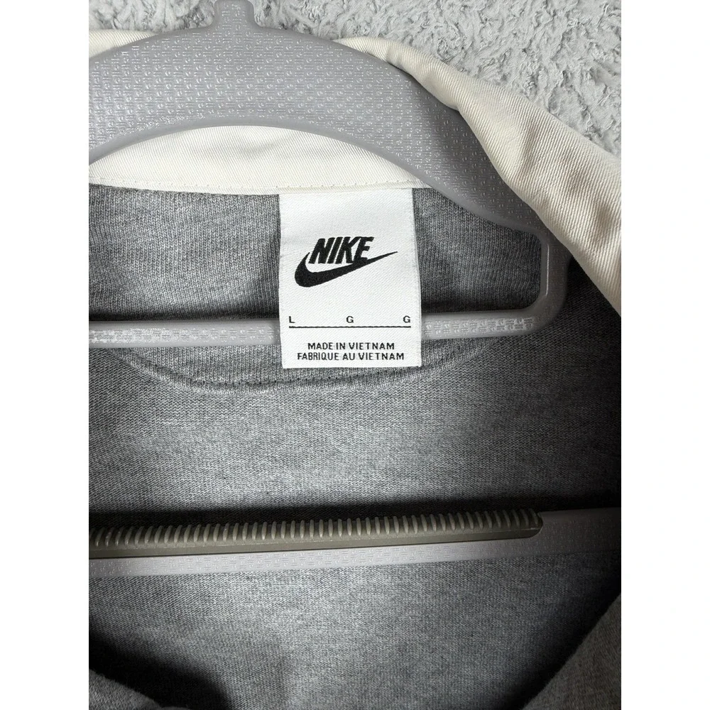 Nike men sportswear