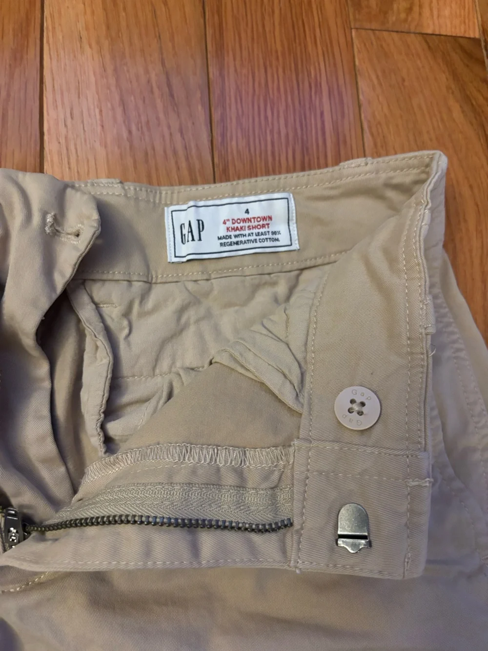 GAP casual roll