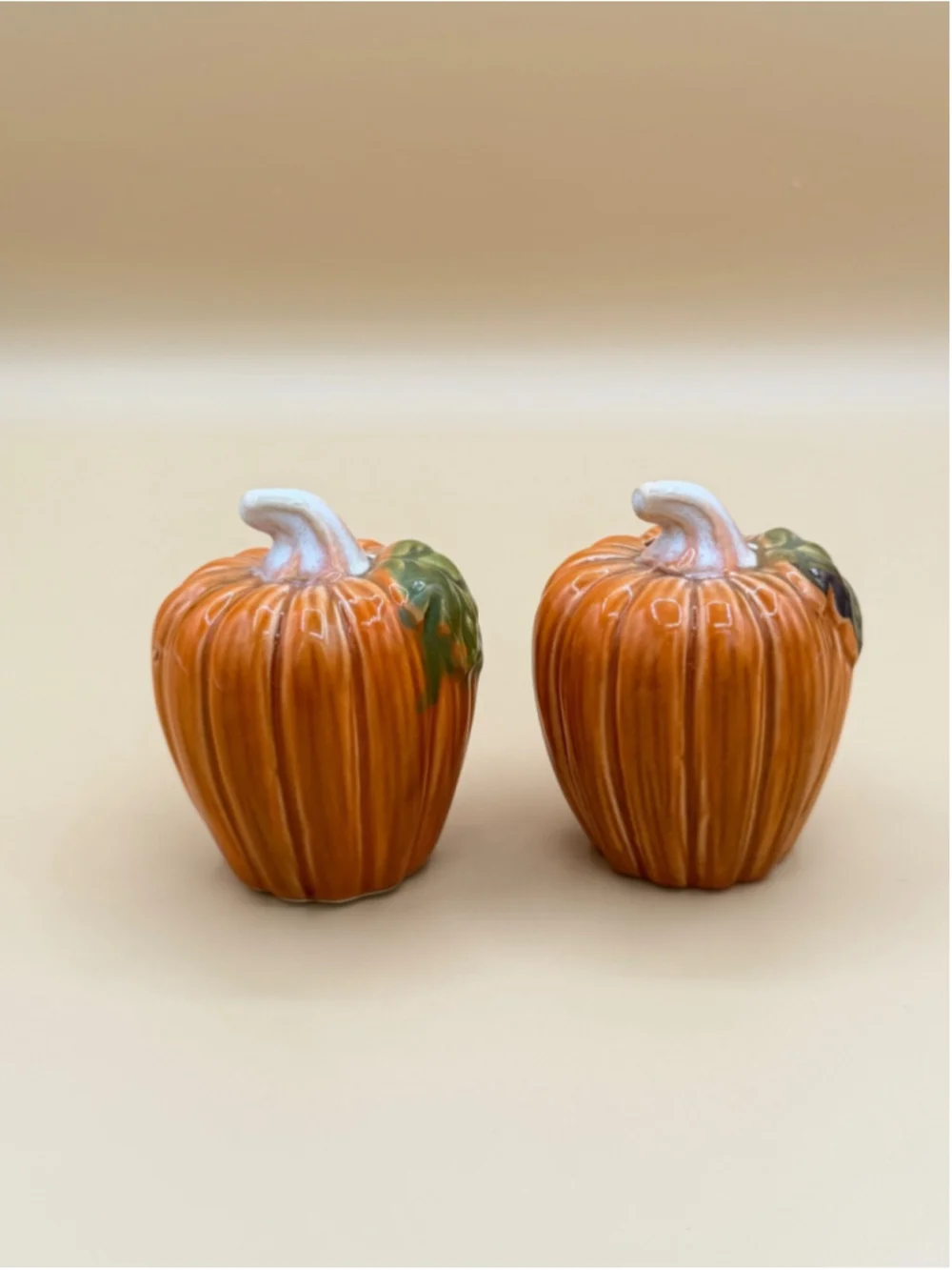 1970s Vintage Ceramic Pumpkin Salt & Pepper Shakers Fall Thanksgiving Decor