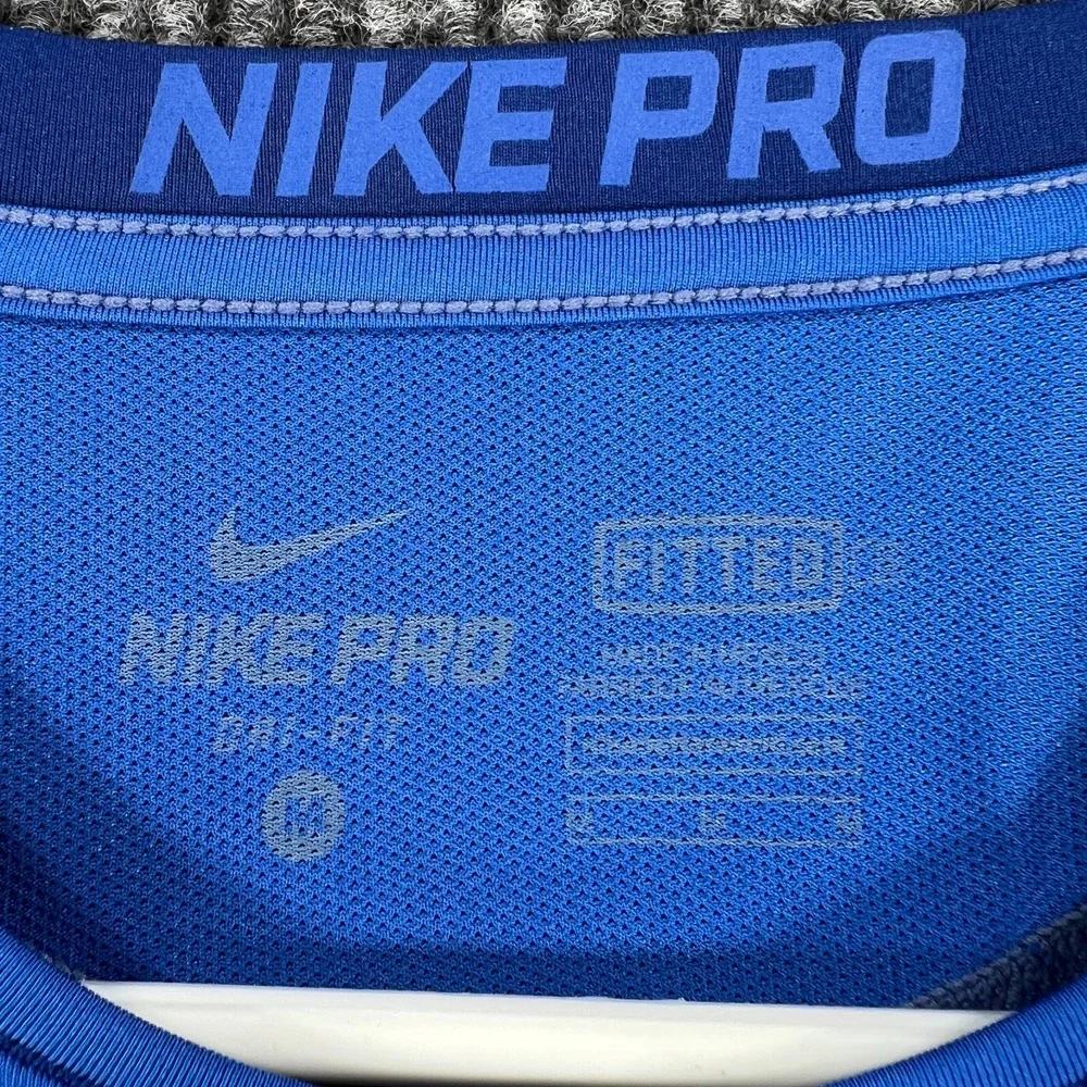 Nike Pro Shirt Mens Medium Blue Long Sleeve Fitted Workout Active Athletic Gym‎
