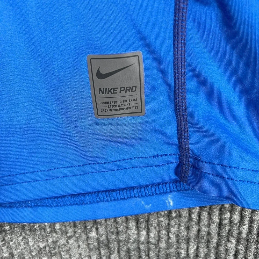 Nike Pro Shirt Mens Medium Blue Long Sleeve Fitted Workout Active Athletic Gym‎