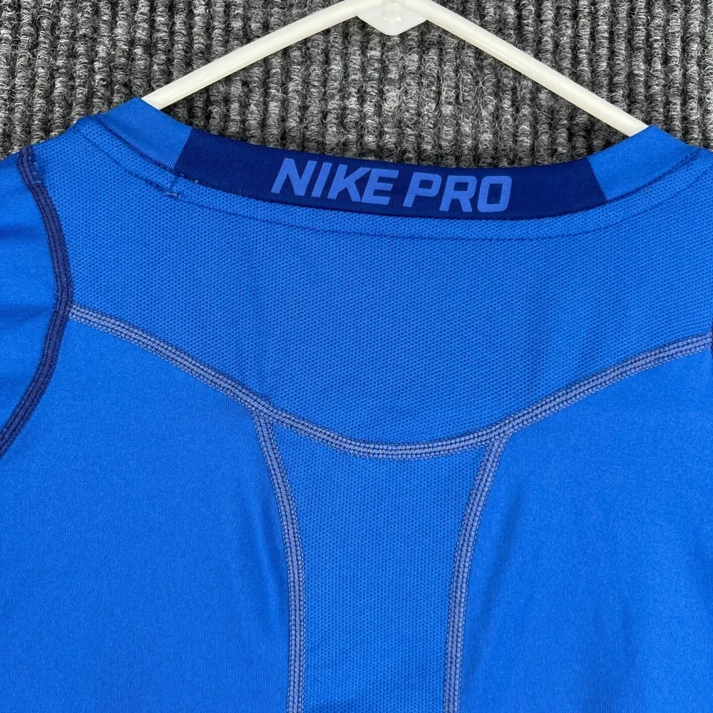 Nike Pro Shirt Mens Medium Blue Long Sleeve Fitted Workout Active Athletic Gym‎