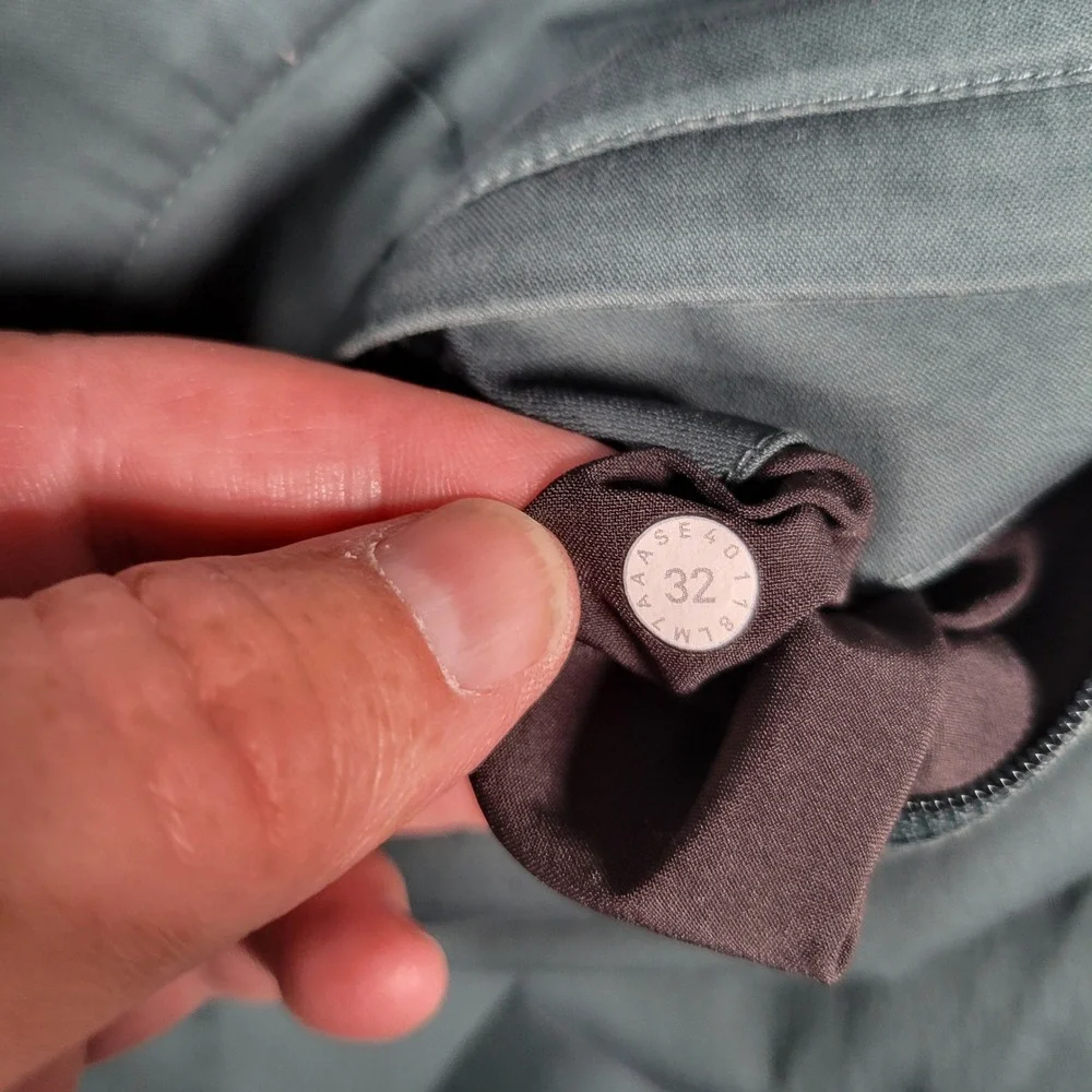 lululemon athletica commission shorts