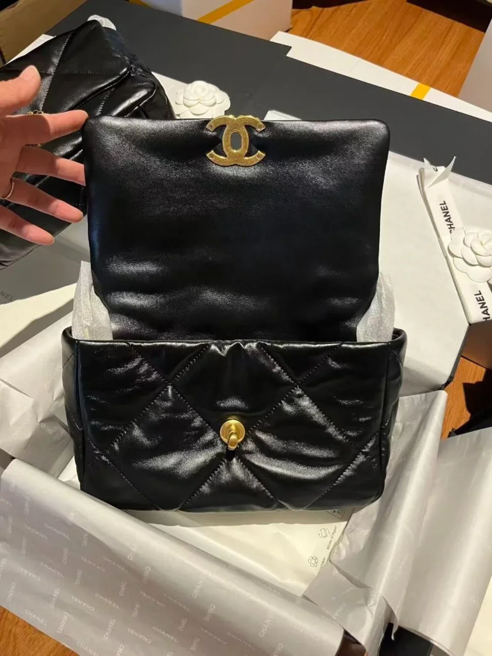 CHANEL please see