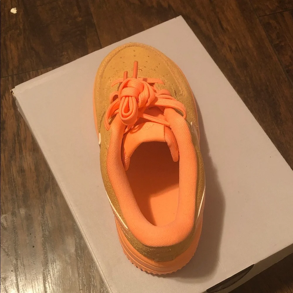 Nike toddlers air