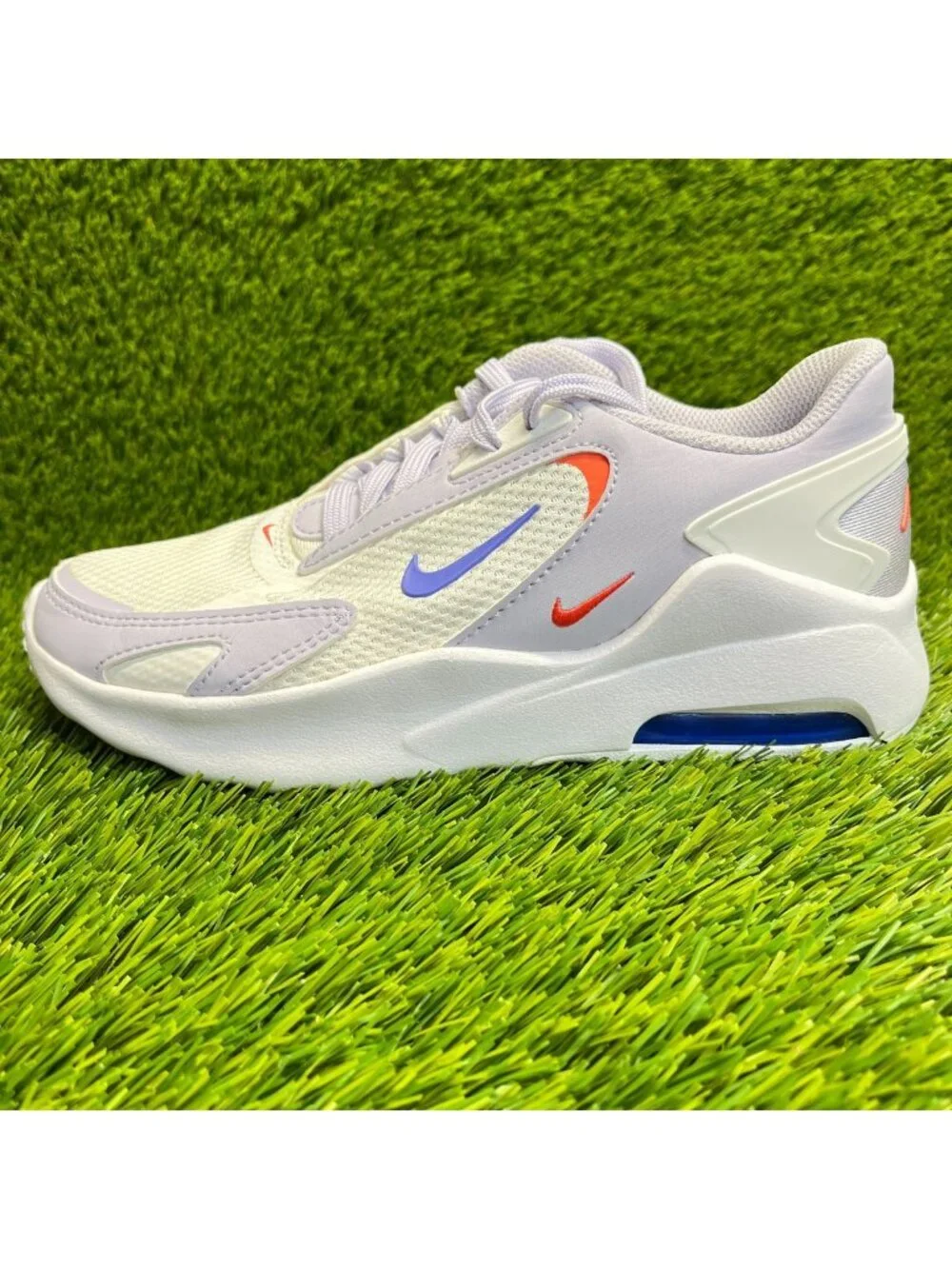 Nike please review