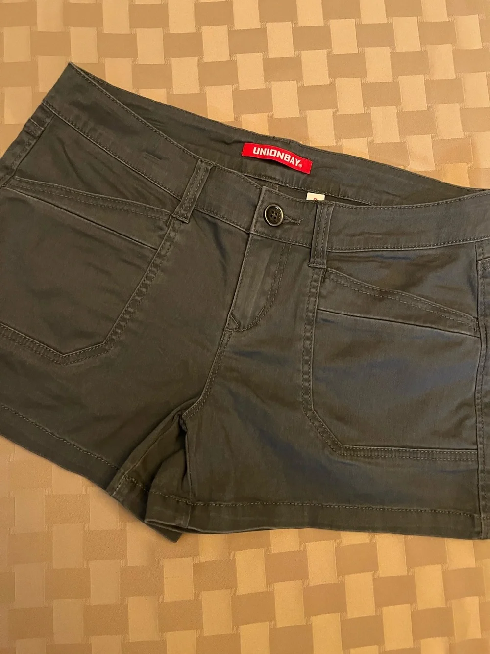 NWT Unionbay Delaney Stretch Green Shorts 9