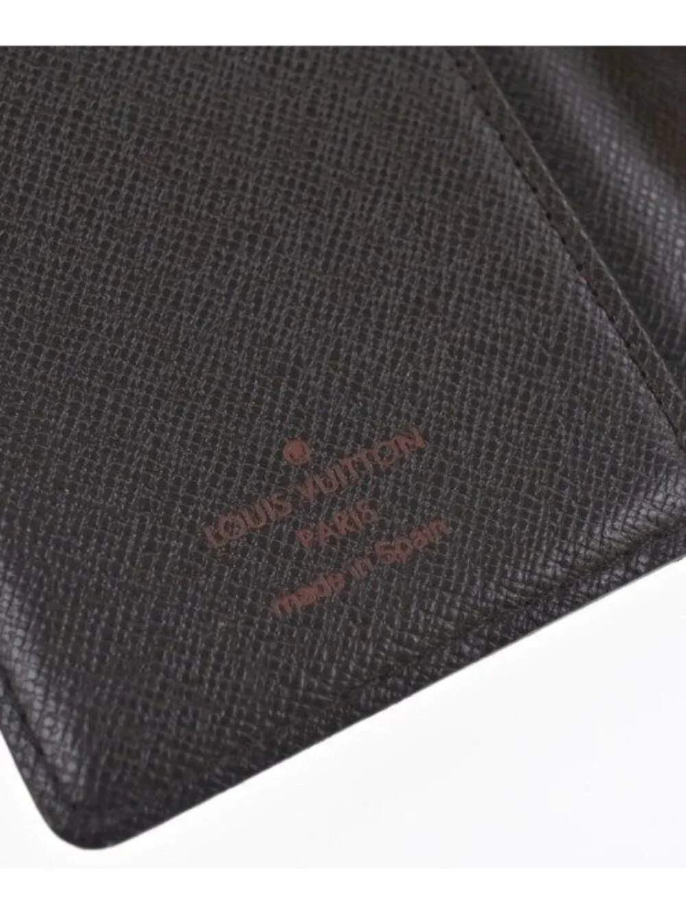 Louis Vuitton peeling sa wear