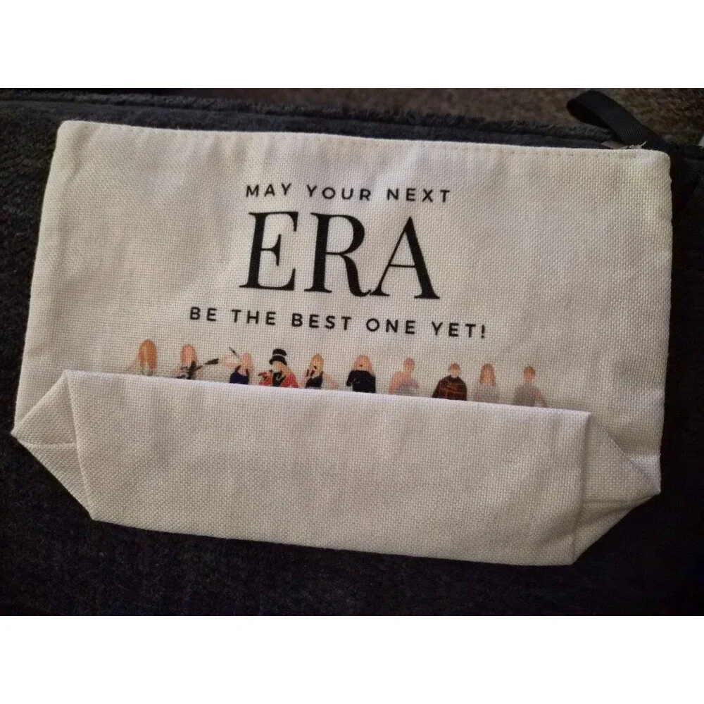 Taylor Swift lot bags