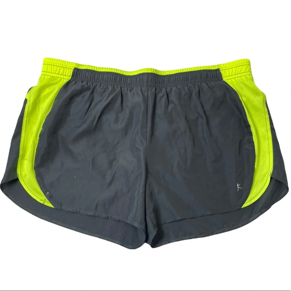 Danskin Now athletic shorts