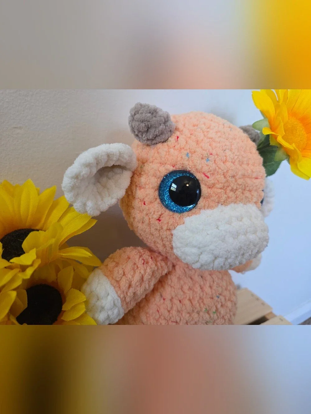 Handmade meet orange