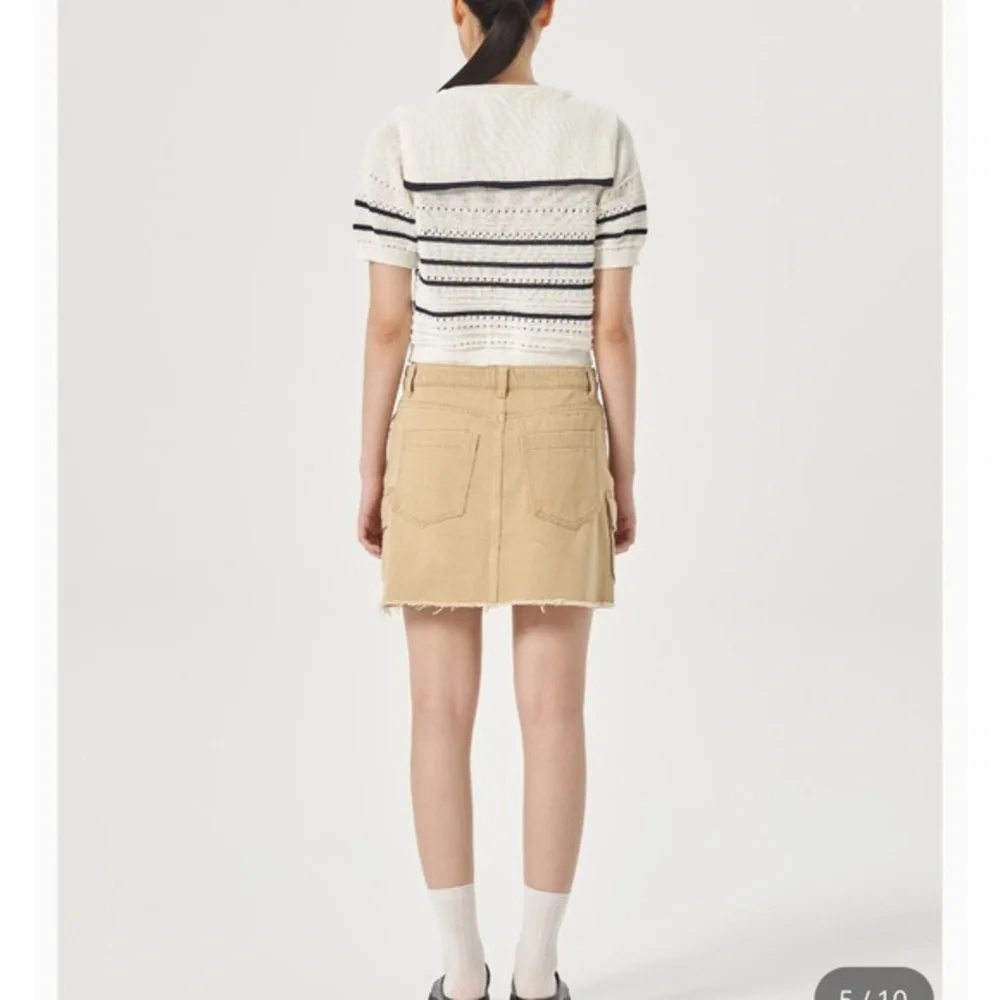 Fray beige denim