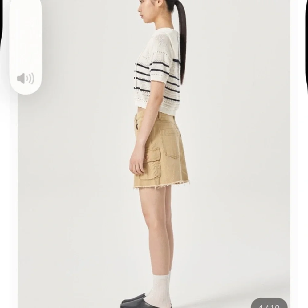 Fray beige denim
