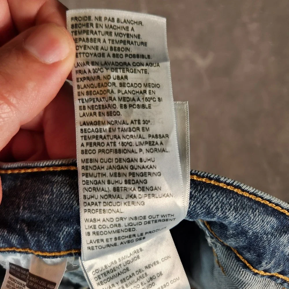 Levis levi 541